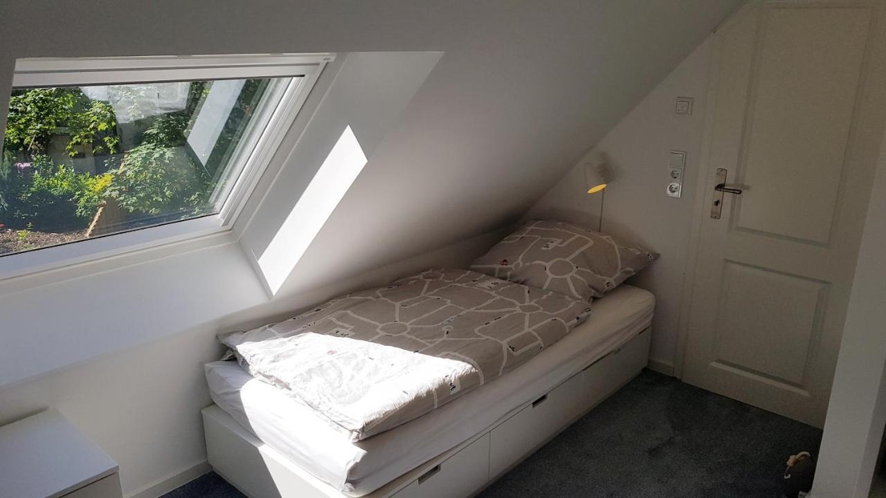 Ferienhaus An Der Nordsee - Familienfreundlich, Gut Ausgestattet & Viel Platz Butjadingen Eksteriør bilde