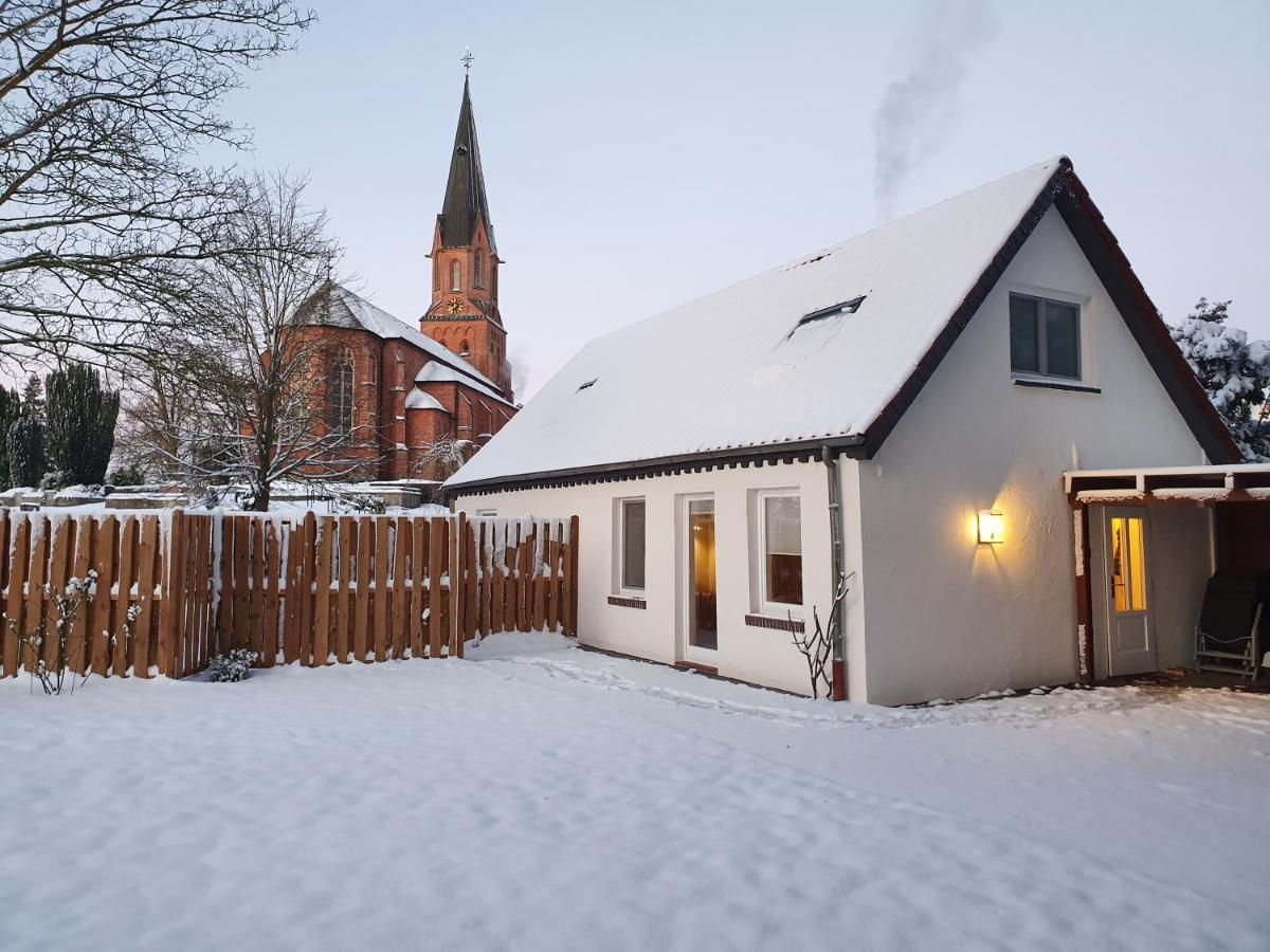 Ferienhaus An Der Nordsee - Familienfreundlich, Gut Ausgestattet & Viel Platz Butjadingen Eksteriør bilde